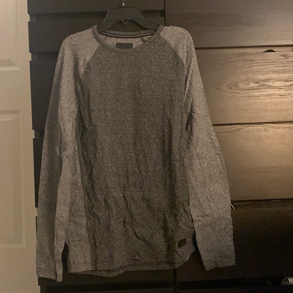 Abercrombie long sleeve tee